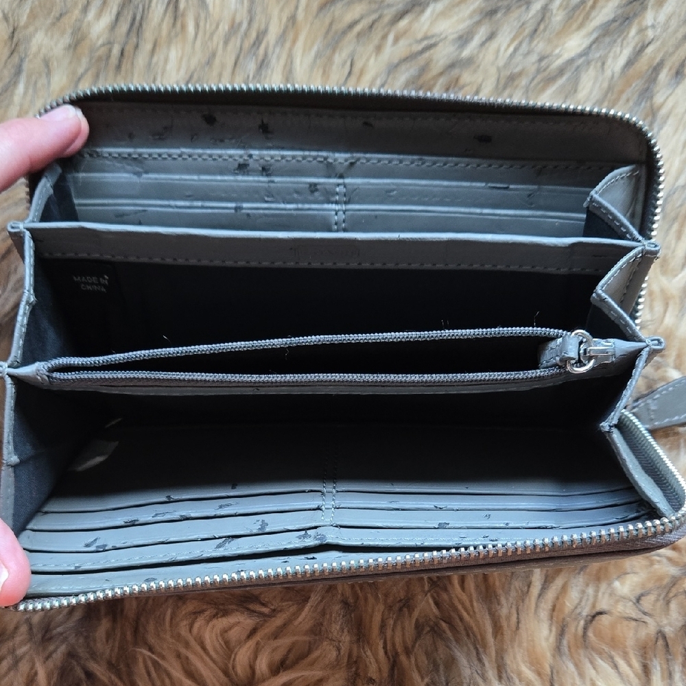 Coach leather and python snake nickel buckle gray-taupe zip around wallet - Picture 2 of 5